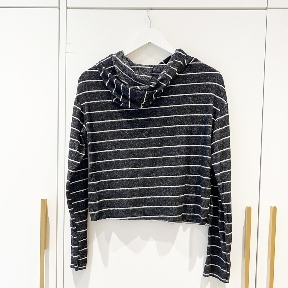 𝅺soft Hooded top - Picture 3 of 6